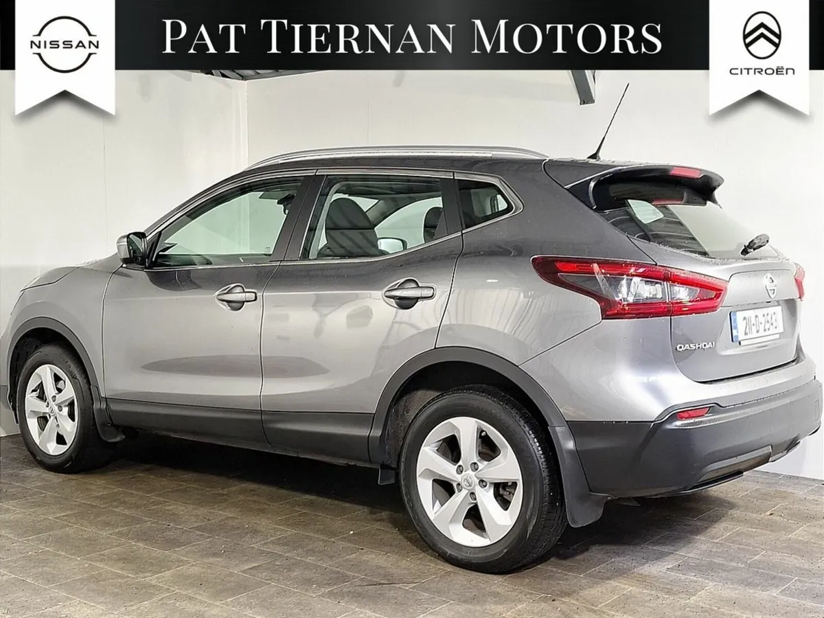 Nissan Qashqai 1.3 PET SV - Image 2