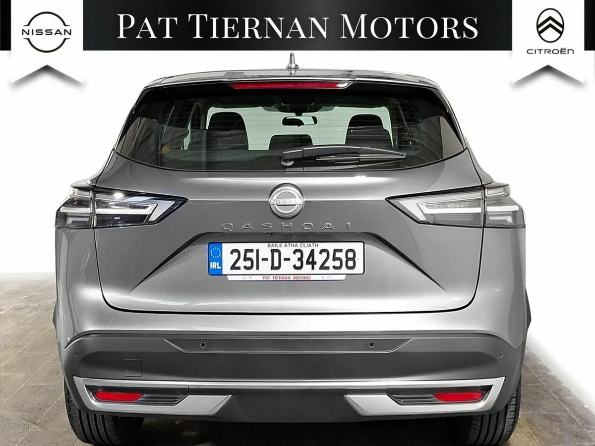 Nissan Qashqai 1.3 PET MILD HYBRID SV - Image 5