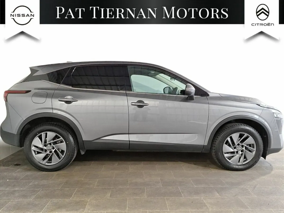 Nissan Qashqai 1.3 PET MILD HYBRID SV - Image 3