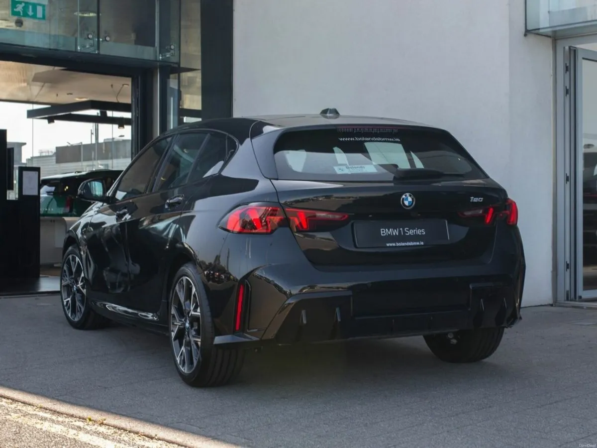 BMW 1-Series 120 - Image 2