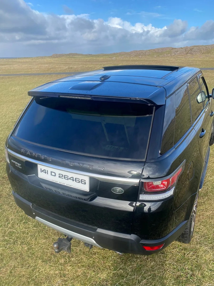 141 Range Rover Sports - Image 1