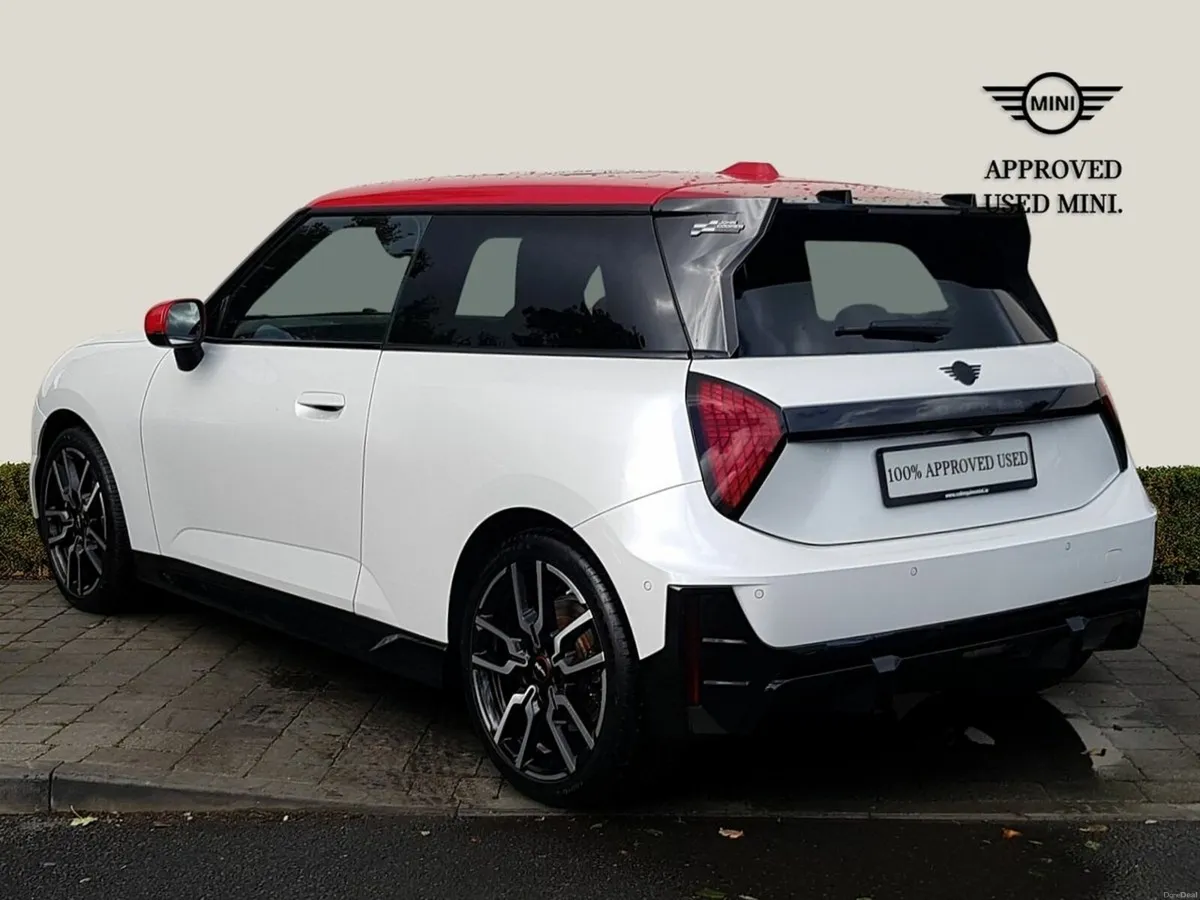 Mini Cooper E Sport Level 2 - Image 2