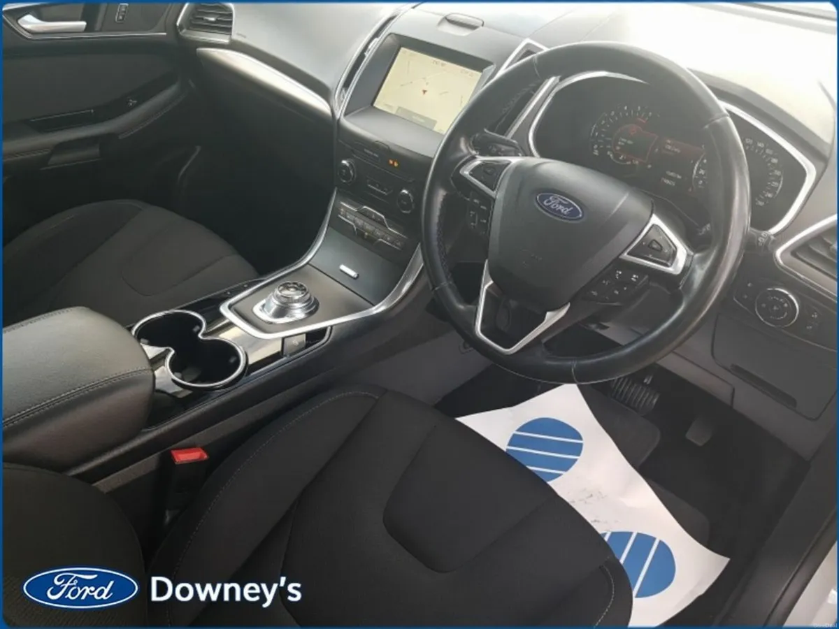 Ford S-Max 2.0 TD TITANIUM - Image 4