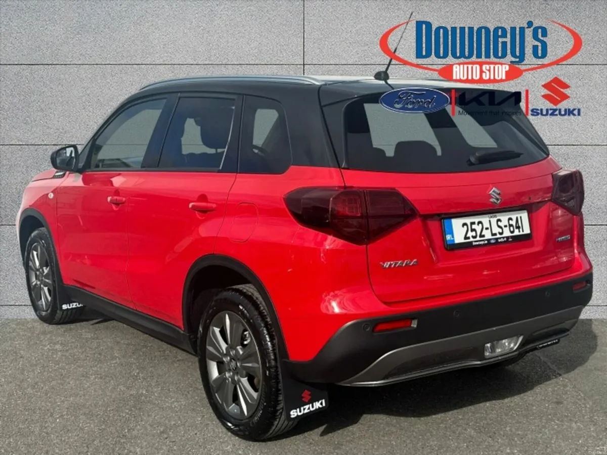 Suzuki Vitara 1.4 PETROL MOTION MILD HYBRID. - Image 4