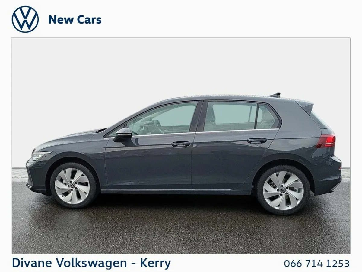 Volkswagen Golf AUTO STYLE 1.5 PETROL HYBRID MHEV - Image 4
