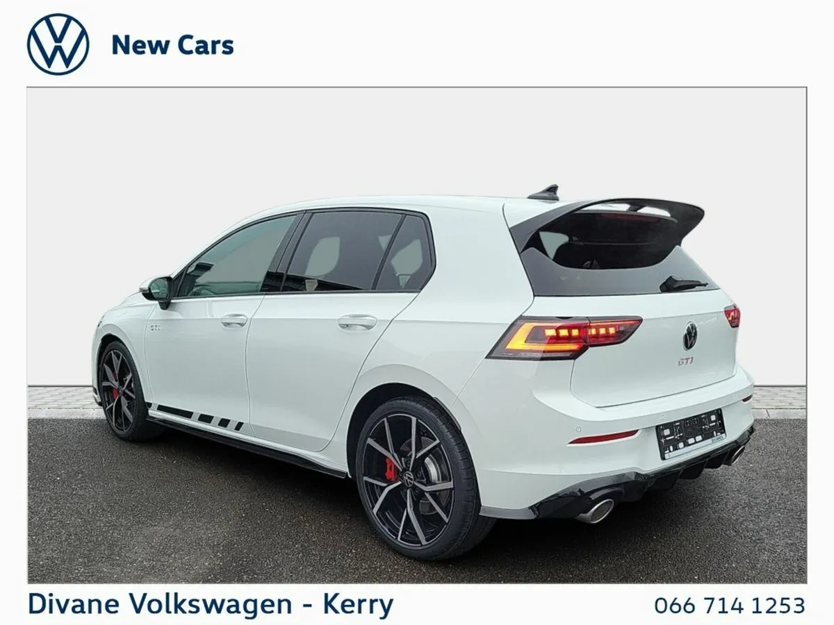Volkswagen Golf GTI CLUBSPORT 2.0 PETROL 300BHP - Image 3