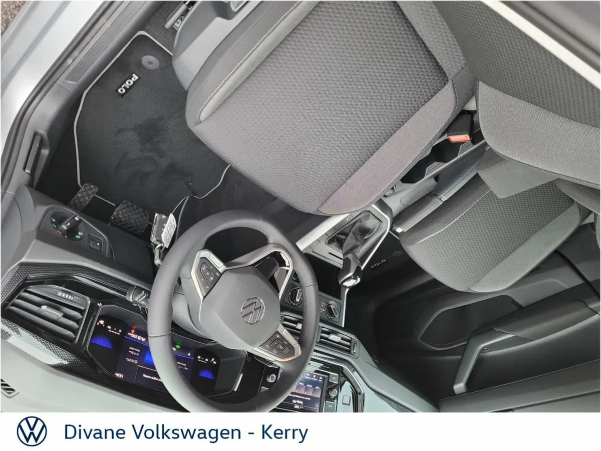 Volkswagen Polo AUTOMATIC EDITION 75 1.0 PETROL 95 - Image 6