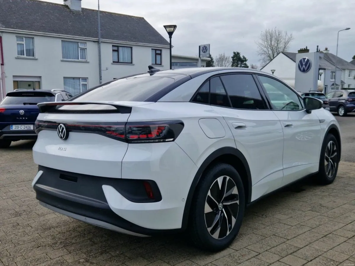 Volkswagen ID.5 STYLE 286BHP 553KM €5,000 SCRAPPAG - Image 5