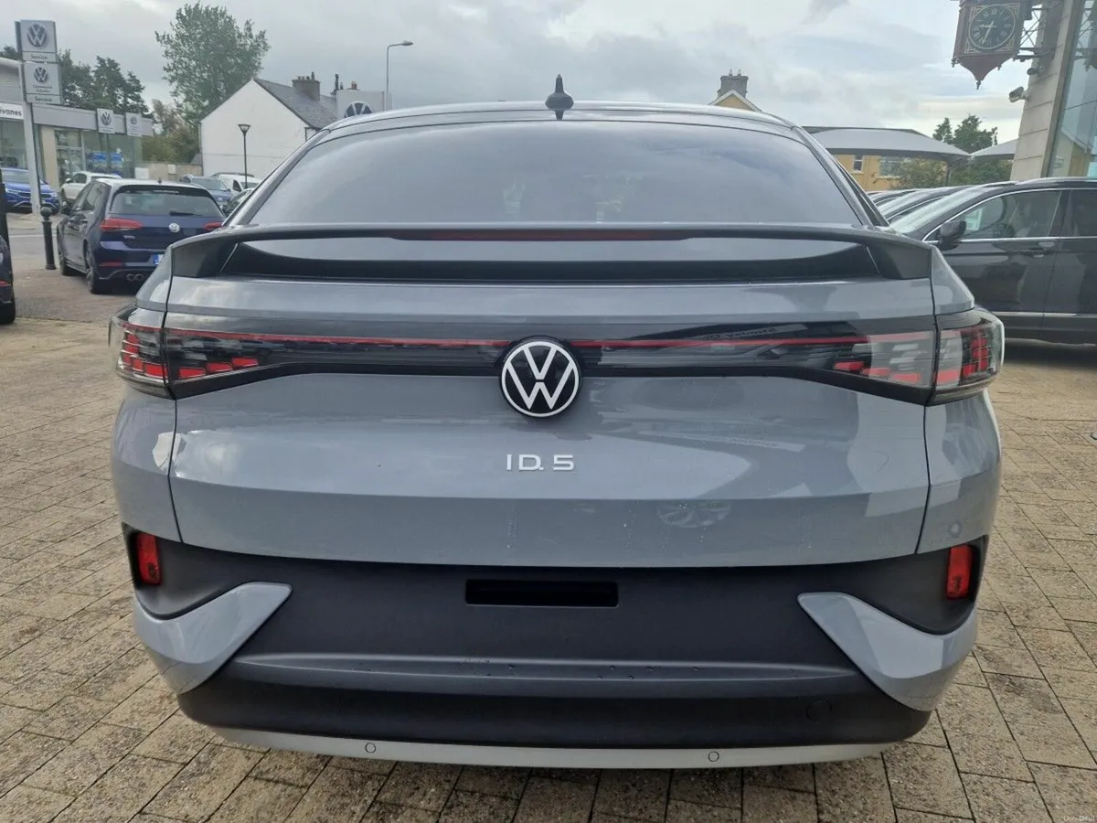Volkswagen ID.5 PRO 77KWH 553KM RANGE 286BHP - Image 5