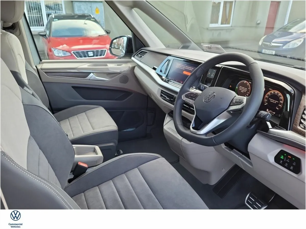 Volkswagen Multivan STYLE PHEV 1.5TSI 245BHP PHEV - Image 2