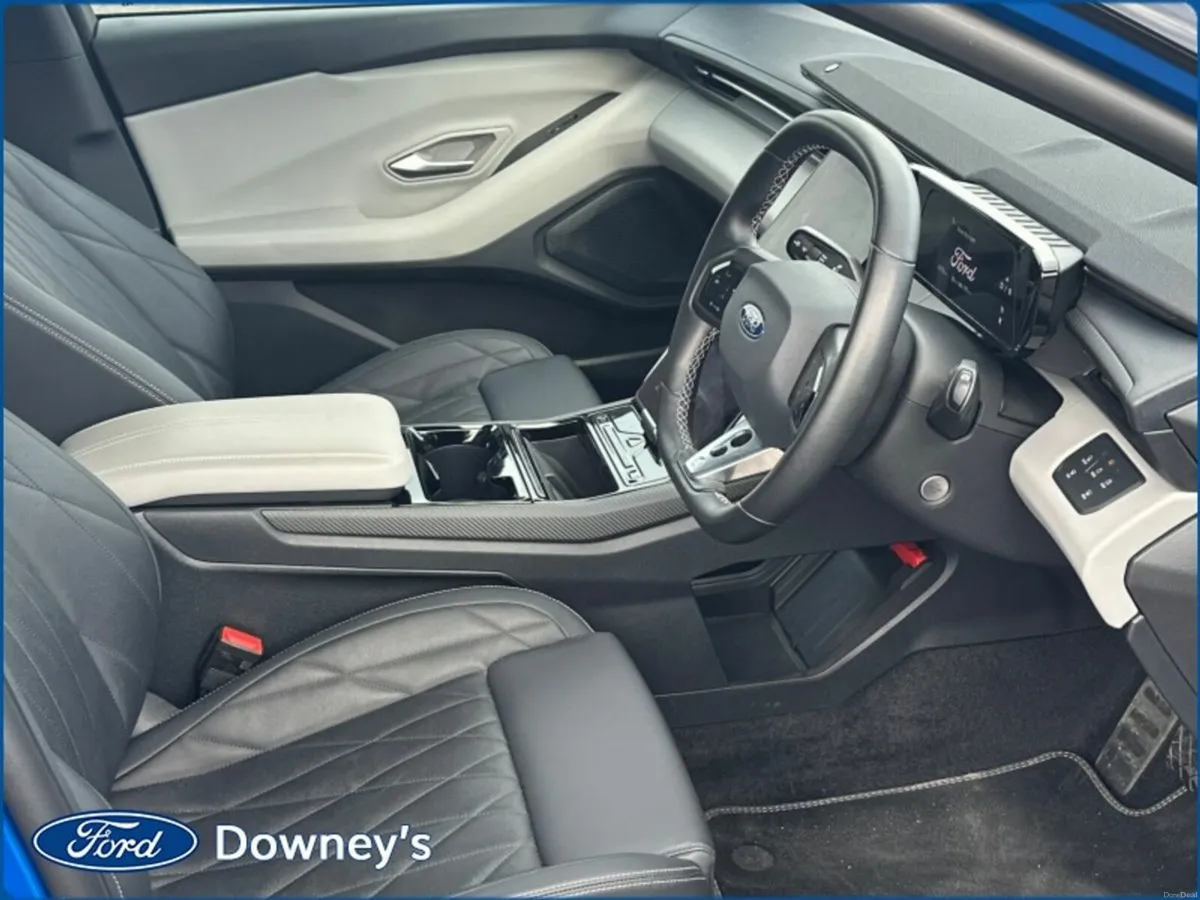 Ford Capri Premium EV - Image 3