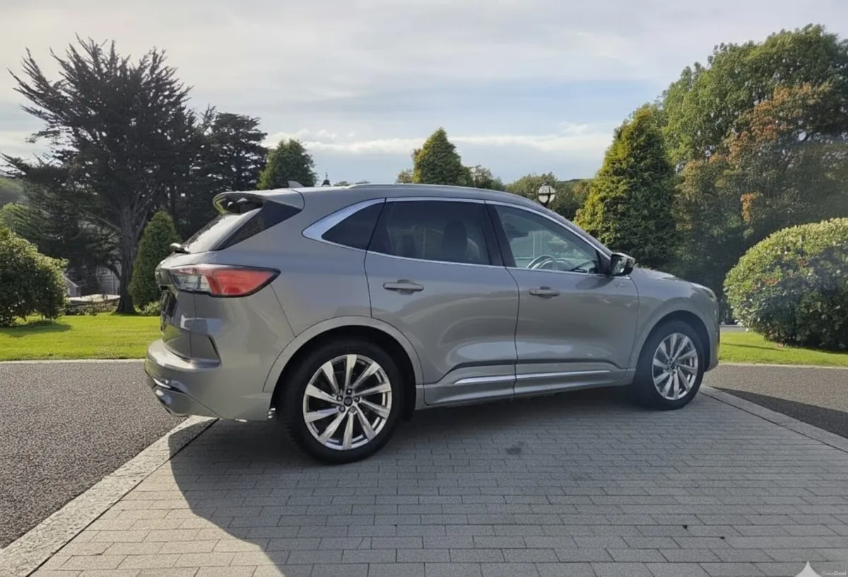 2021 Ford Kuga Vignale 2.5 PHEV Hybrid Automatic - Image 4