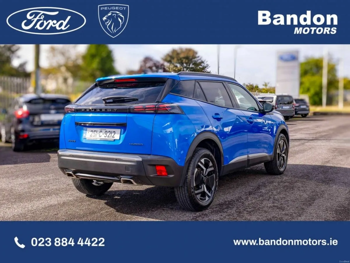 Peugeot 2008 2025 Peugeot 2008 Blue 1.2 MHEV Puret - Image 4