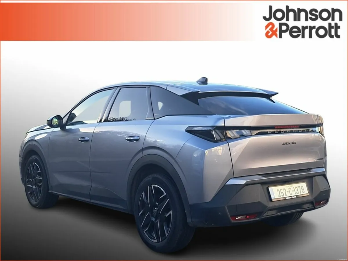 Peugeot 3008 1.2 MHEV 145bhp eDCS6 Allure - Image 3