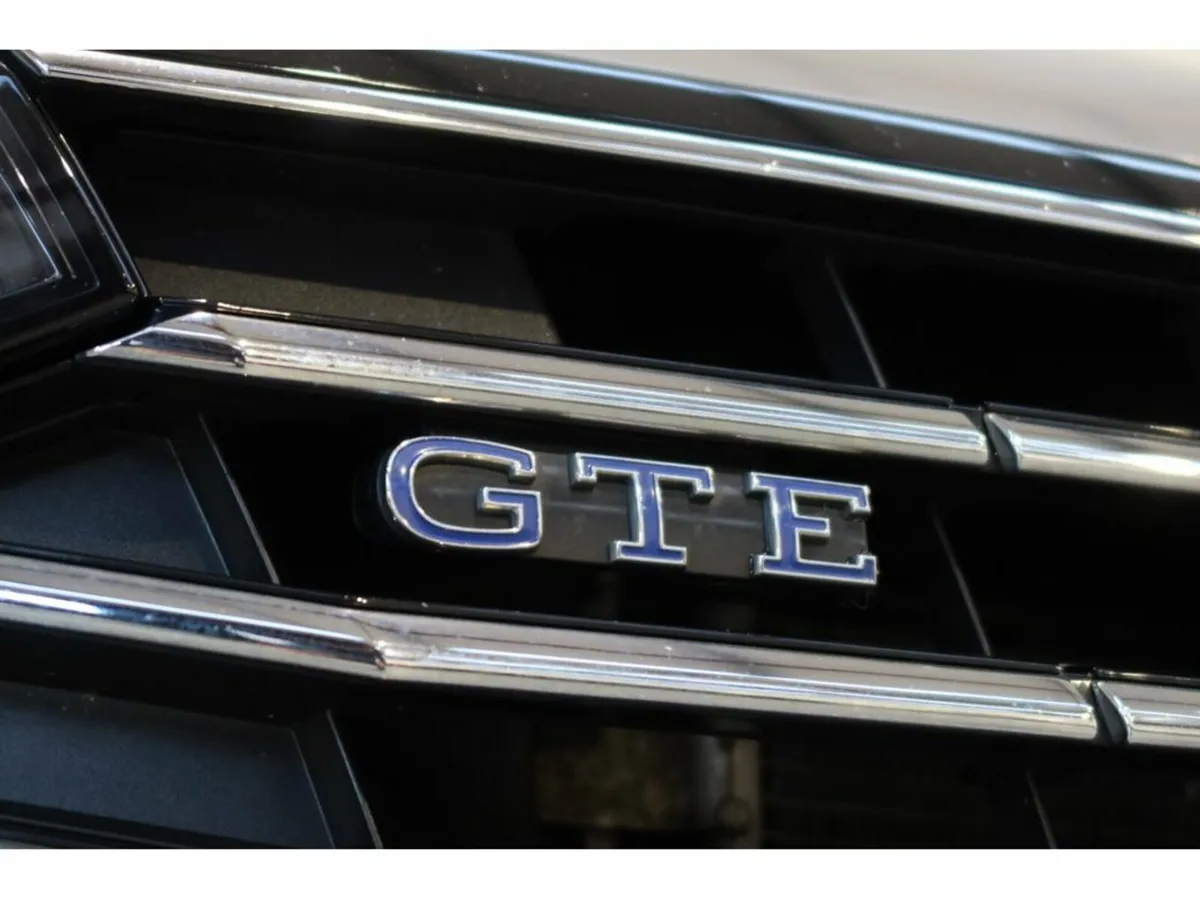 Volkswagen Passat GTE DSG #16 - Image 4