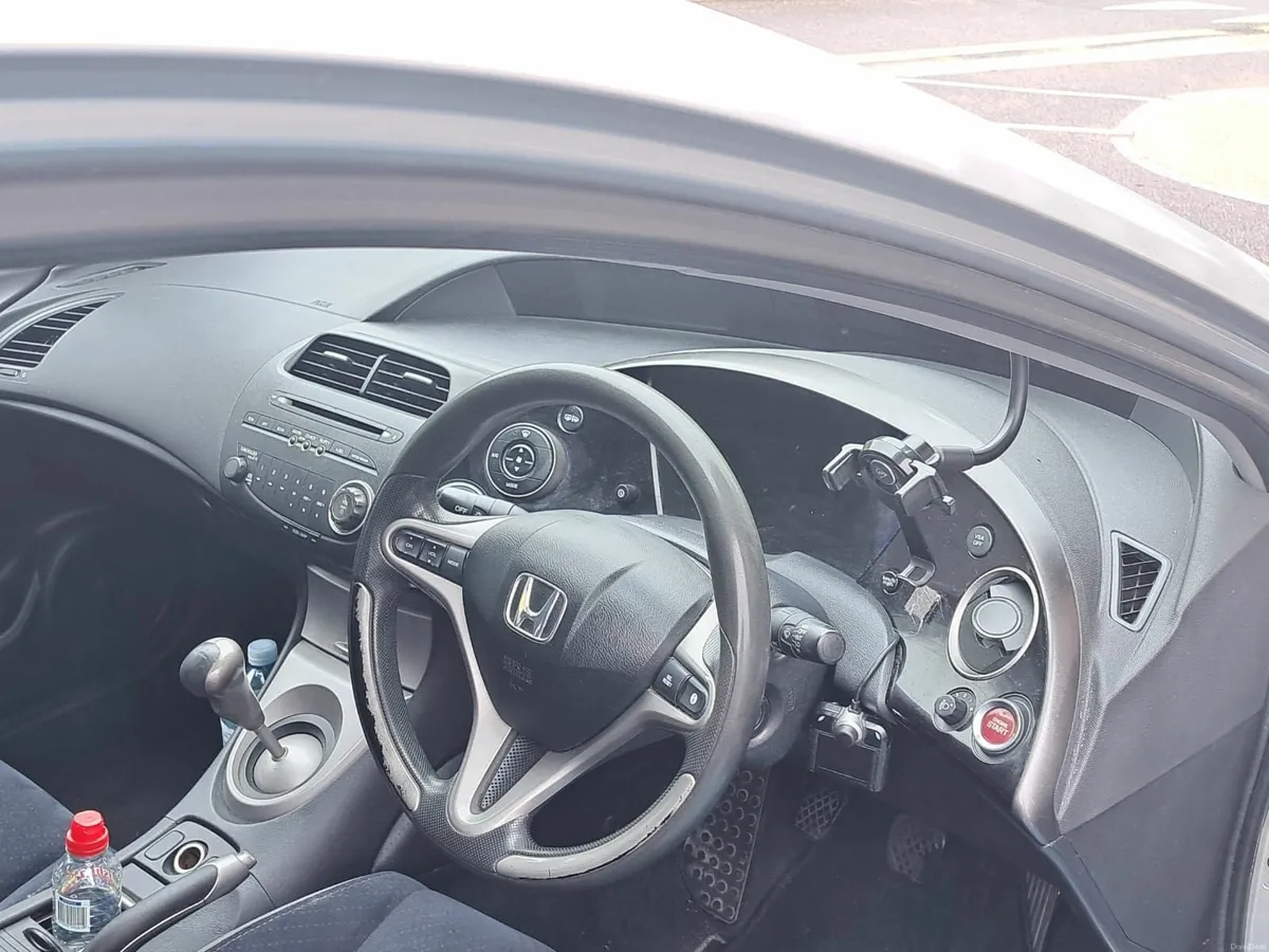 Honda Civic 2007 - Image 1