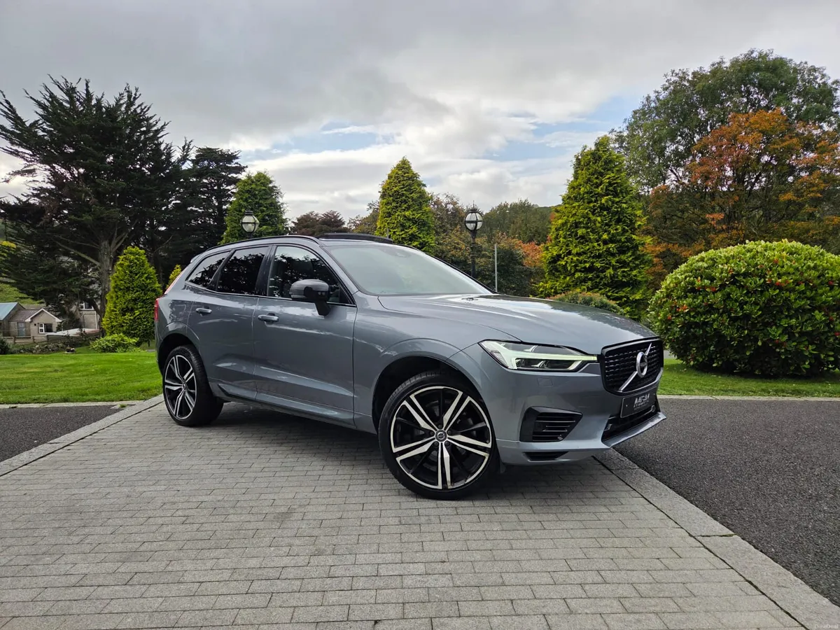 2020 Volvo XC60 R-Design Pro 2.0 T8 PHEV PANORAMIC - Image 3