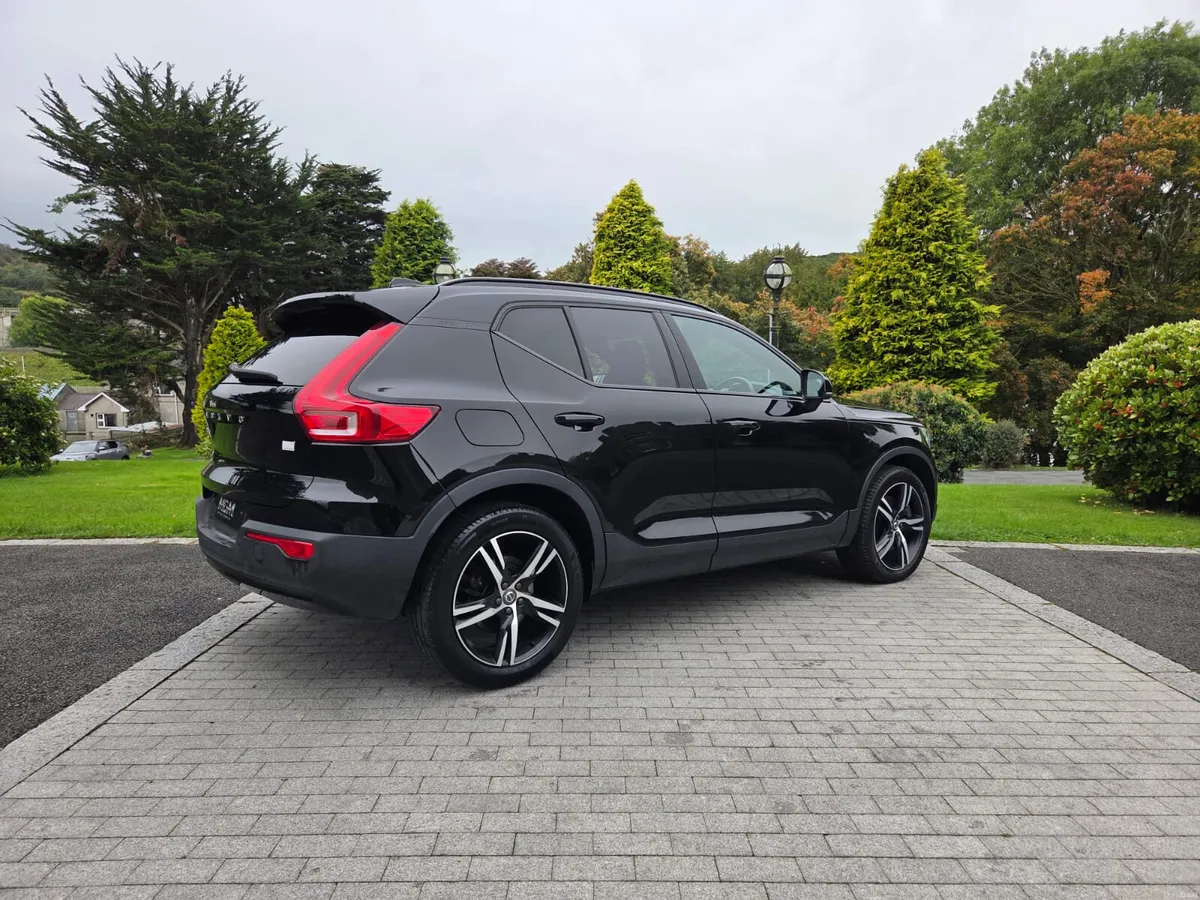 2020 Volvo XC40 1.5 T5 Recharge PHEV R DESIGN 5DR - Image 4