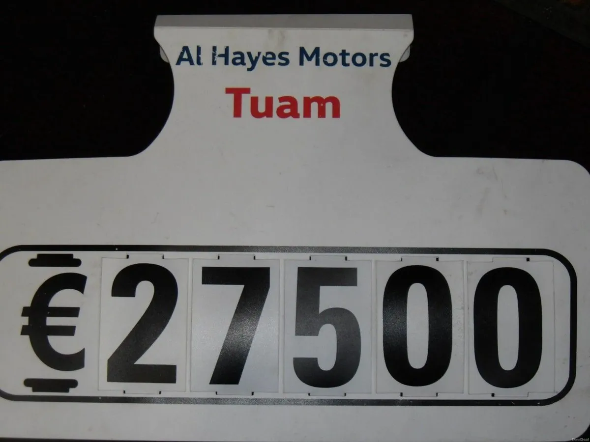 Volkswagen T-Roc 2.0 TDI 115bhp Design - Image 3