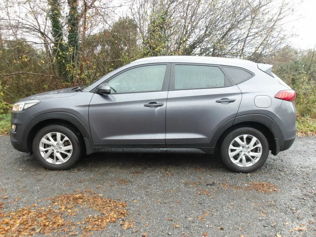 Hyundai Tucson 2WD Executive - Image 1