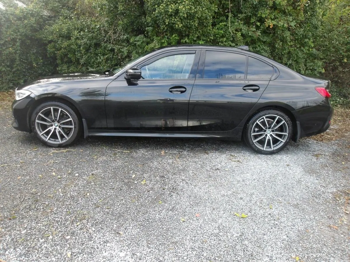 BMW 3-Series 320d M Sport Auto - Image 2