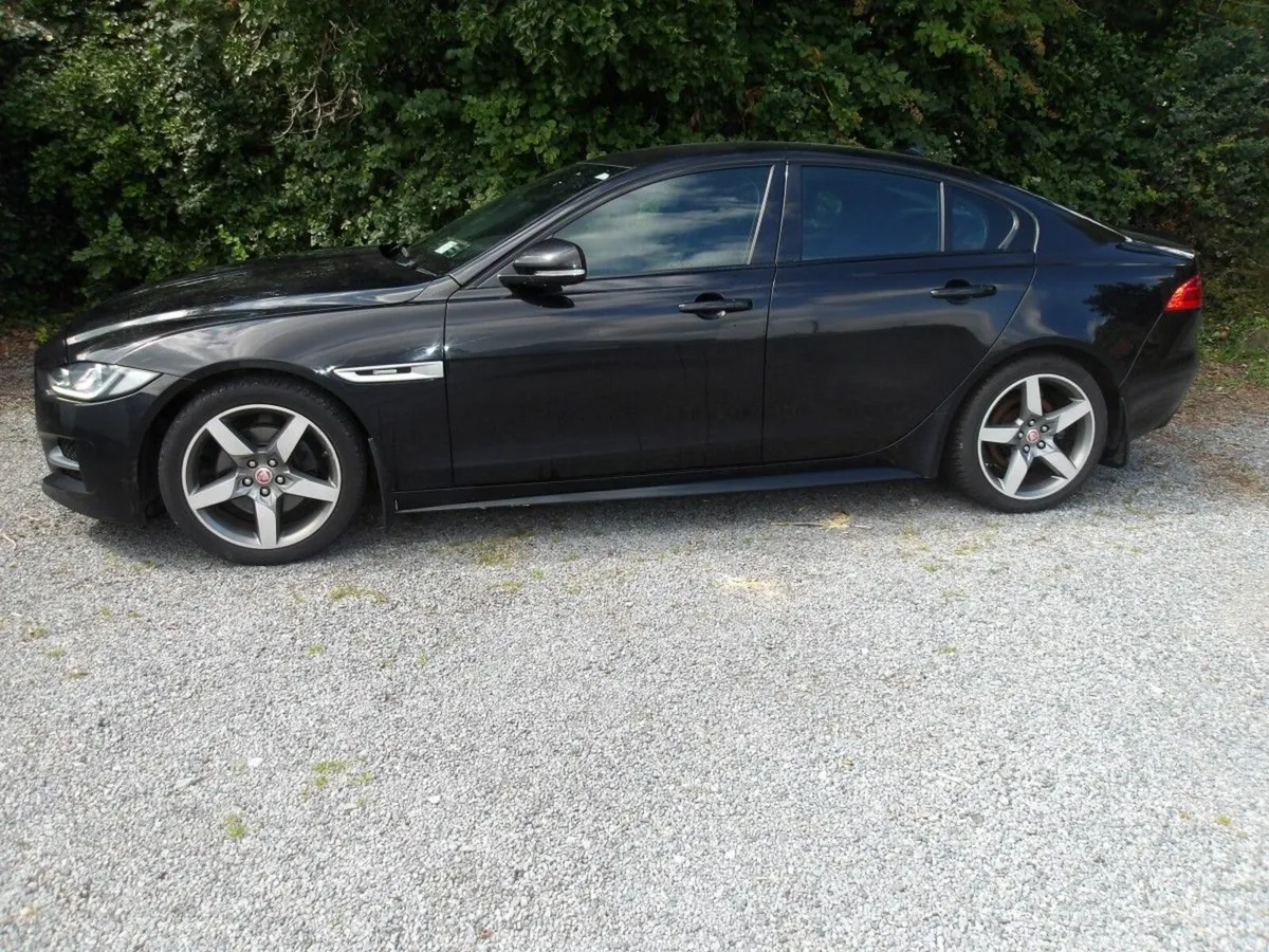 Jaguar XE 2.0 D R-Sport Manual 180PS - Image 2