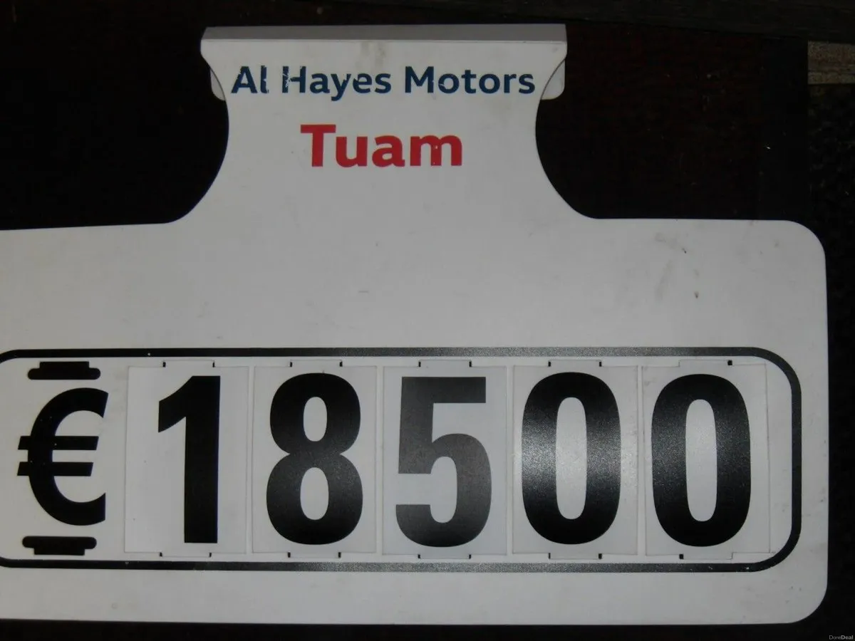 Volkswagen Passat 1.6 TDI 120HP COMFORTLINE  ** WI - Image 3