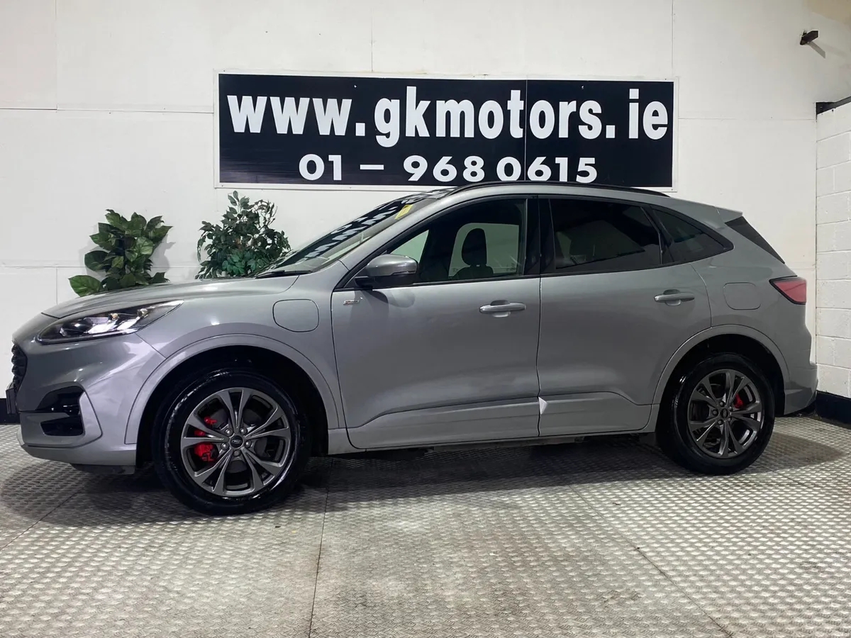 Ford Kuga 2022//PETROL HYBRID//ST LINE - Image 2