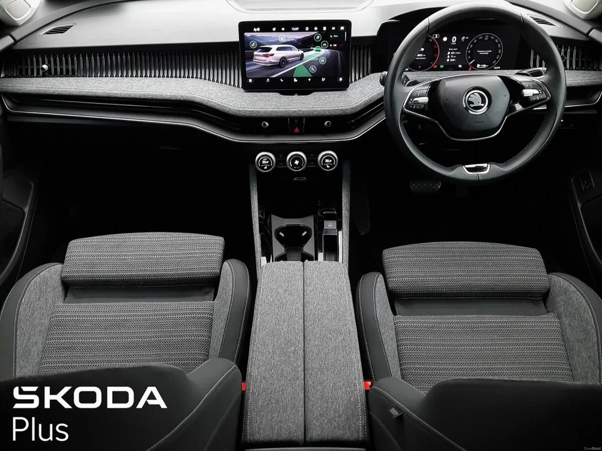 Skoda Superb **THE ALL NEW SUPERB SEL - COMBI**2.0 - Image 2