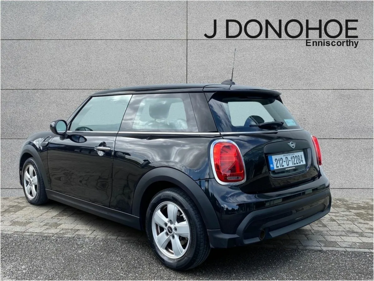 Mini One ONE CLS1 2 DR AUTO - Image 2