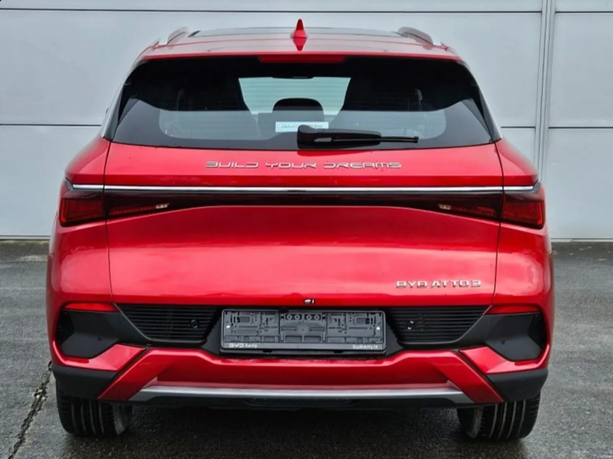 BYD ATTO 3 60kWh 204PS Design EV - Image 4