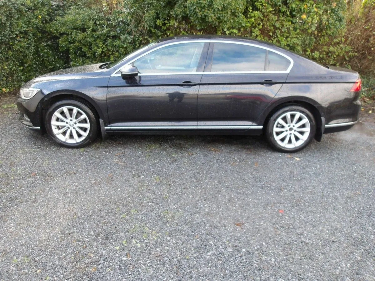 Volkswagen Passat 1.6 TDI 120HP Highline - Image 2