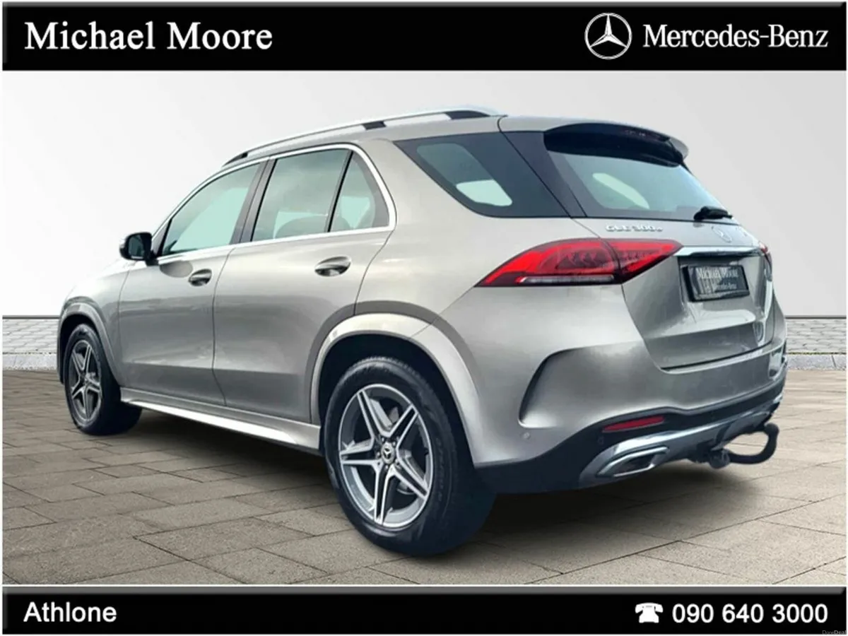Mercedes-Benz GLE GLE300d AMG Line 4MATIC AUTO *(7 - Image 3