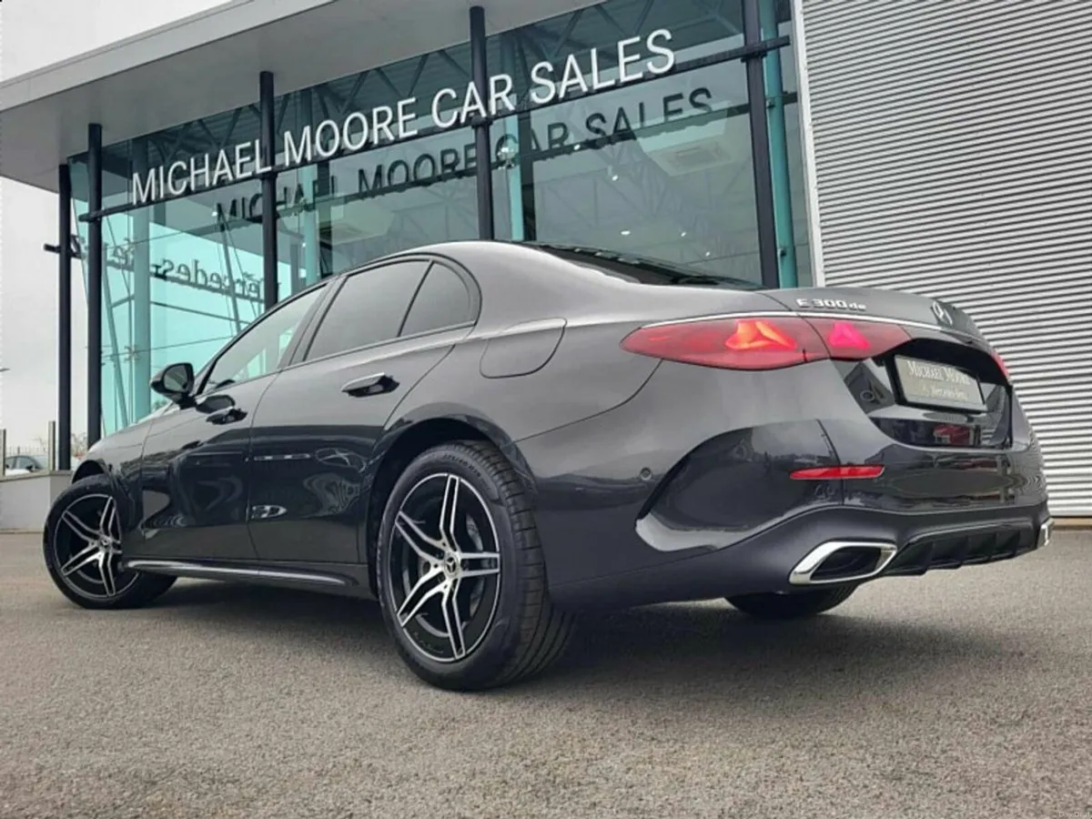 Mercedes-Benz E-Class E300de AMG  EDITION PLUS AUT - Image 3