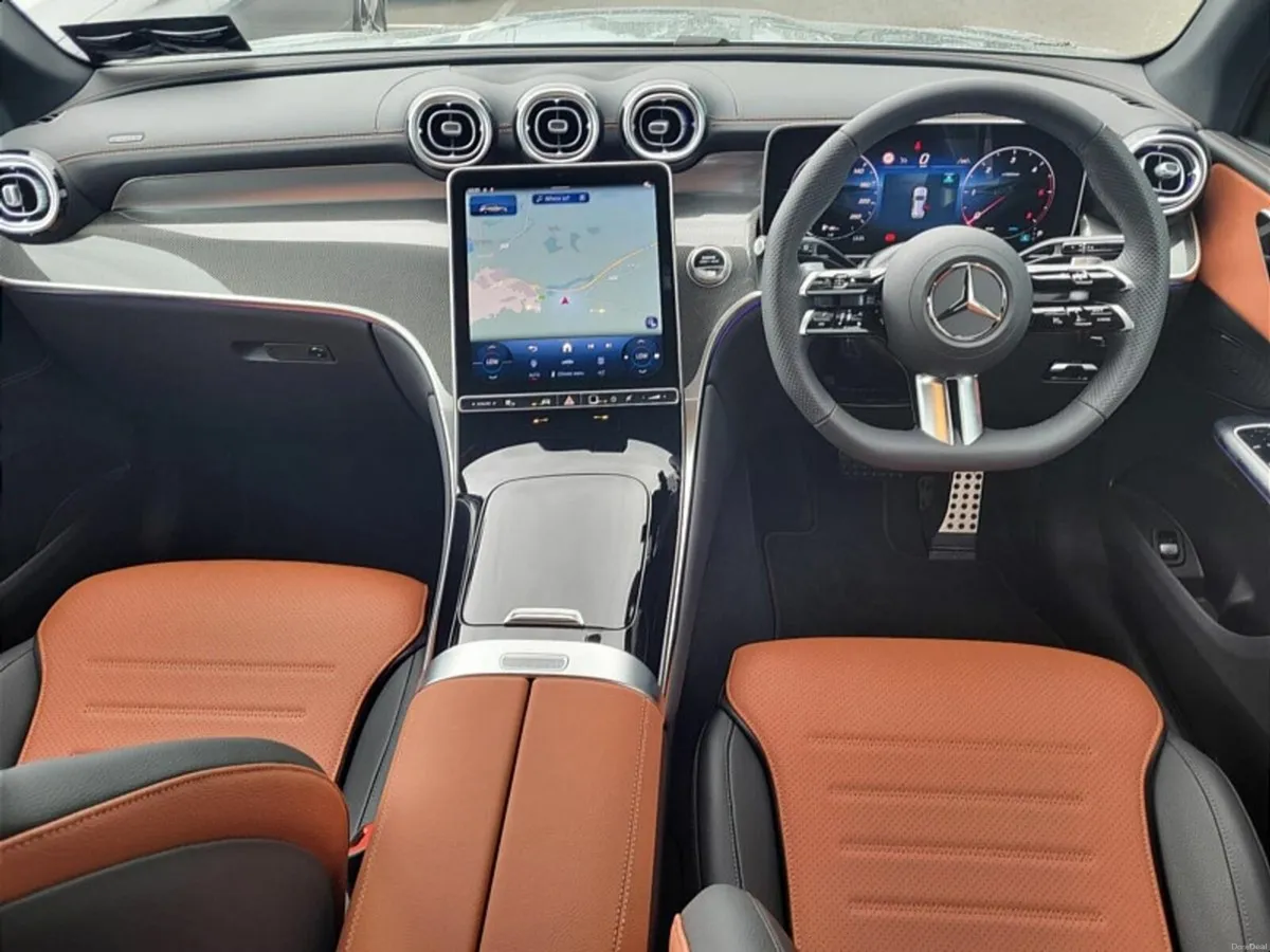 Mercedes-Benz GLC GLC220d 4MATIC AMG LINE PLUS AUT - Image 4