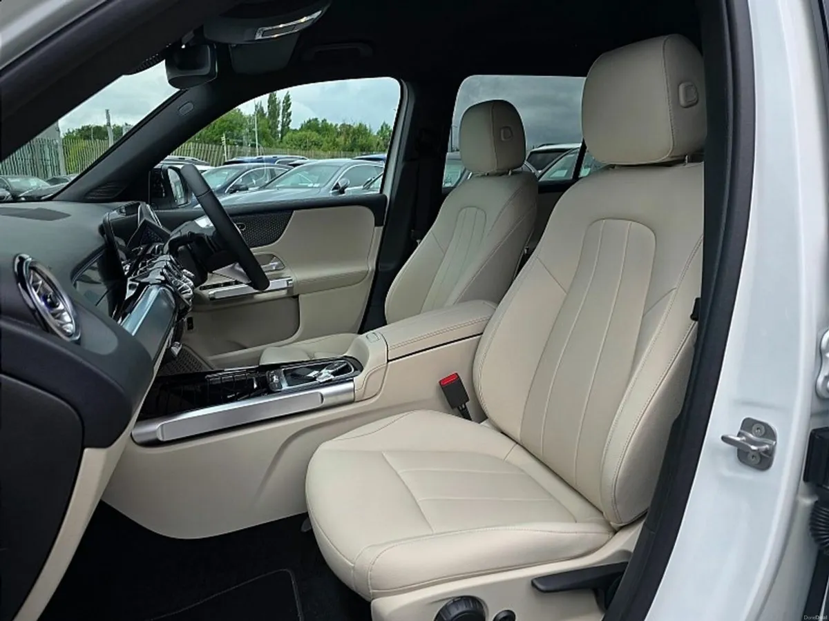 Mercedes-Benz GLB GLB200d PROGRESSIVE AUTO *(7 SEA - Image 6