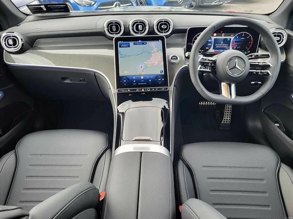 Mercedes-Benz GLC GLC220d 4MATIC AMG LINE PLUS - Image 4