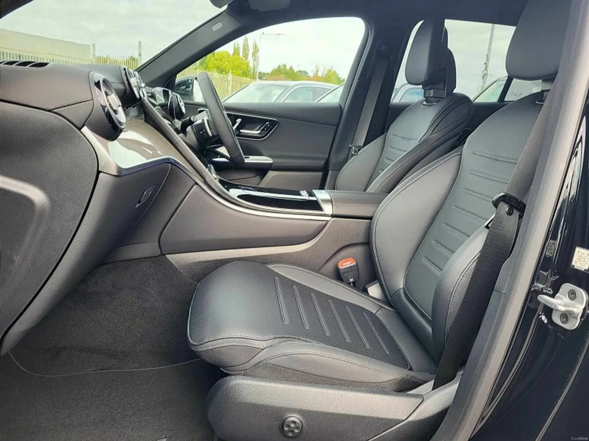 Mercedes-Benz GLC GLC220d 4MATIC AMG LINE PLUS - Image 6