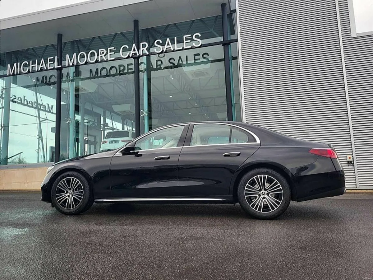 Mercedes-Benz E-Class E220d EXCLUSIVE AUTO - Image 5