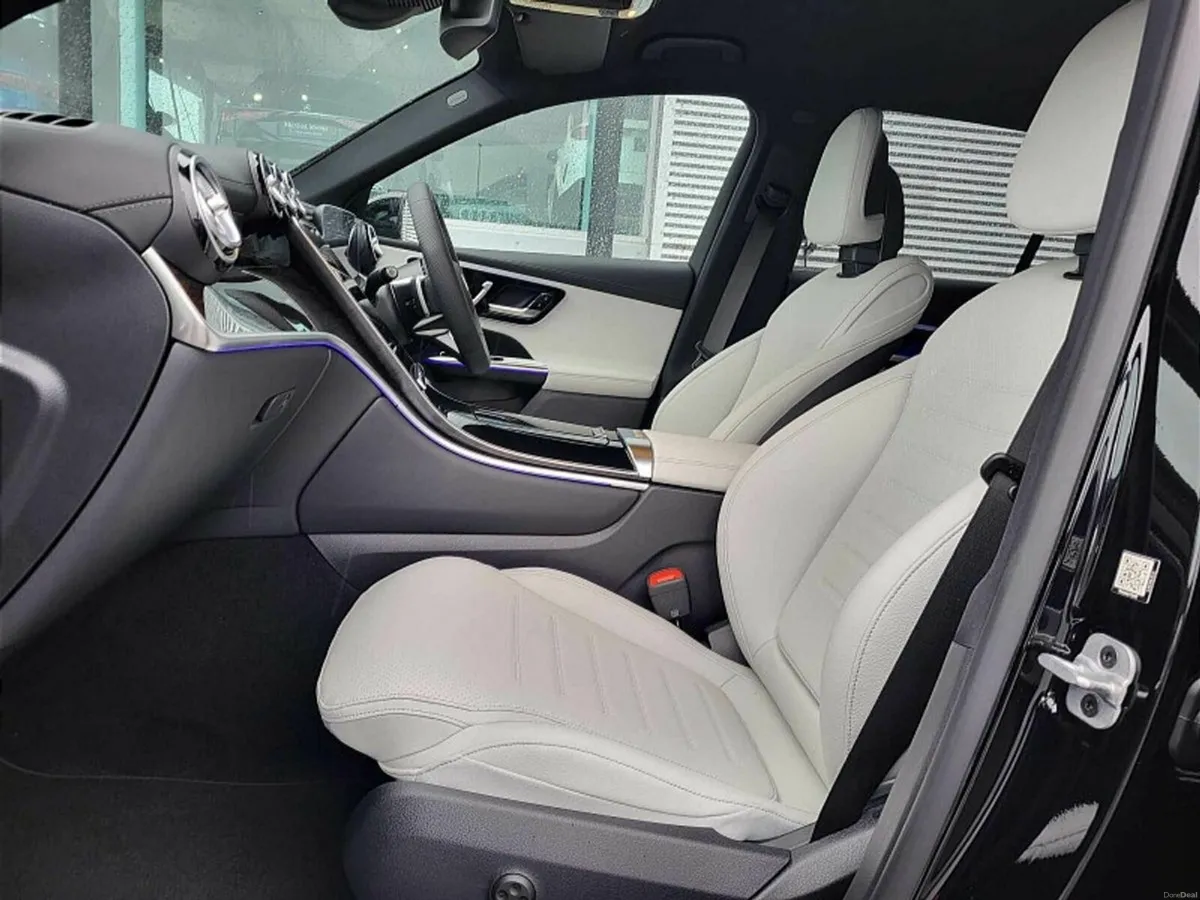 Mercedes-Benz GLC GLC220d 4MATIC AMG LINE PLUS AUT - Image 6
