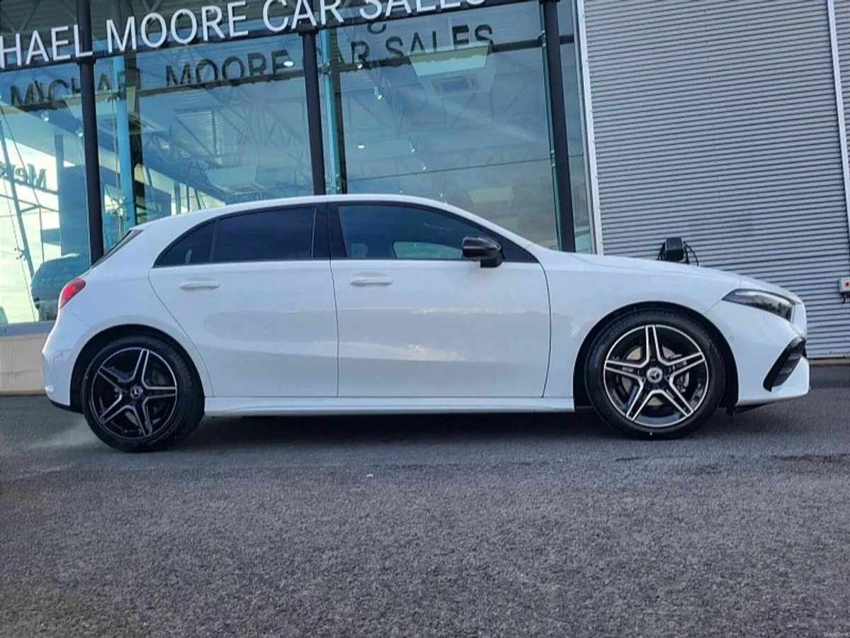 Mercedes-Benz A-Class A180 AMG LINE AUTO *(NIGHT P - Image 5