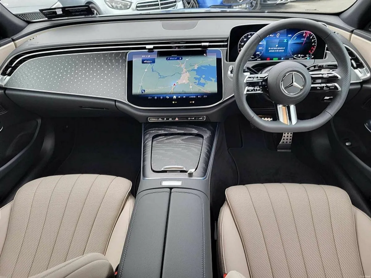 Mercedes-Benz E-Class E300de AMG EDITION PLUS *(PL - Image 4