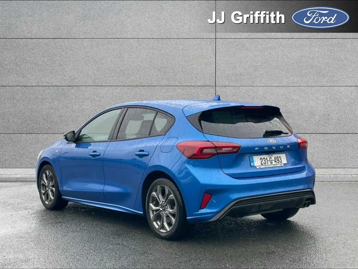 Ford Focus 1.0L EcoBoost 125PS Trend - Image 2