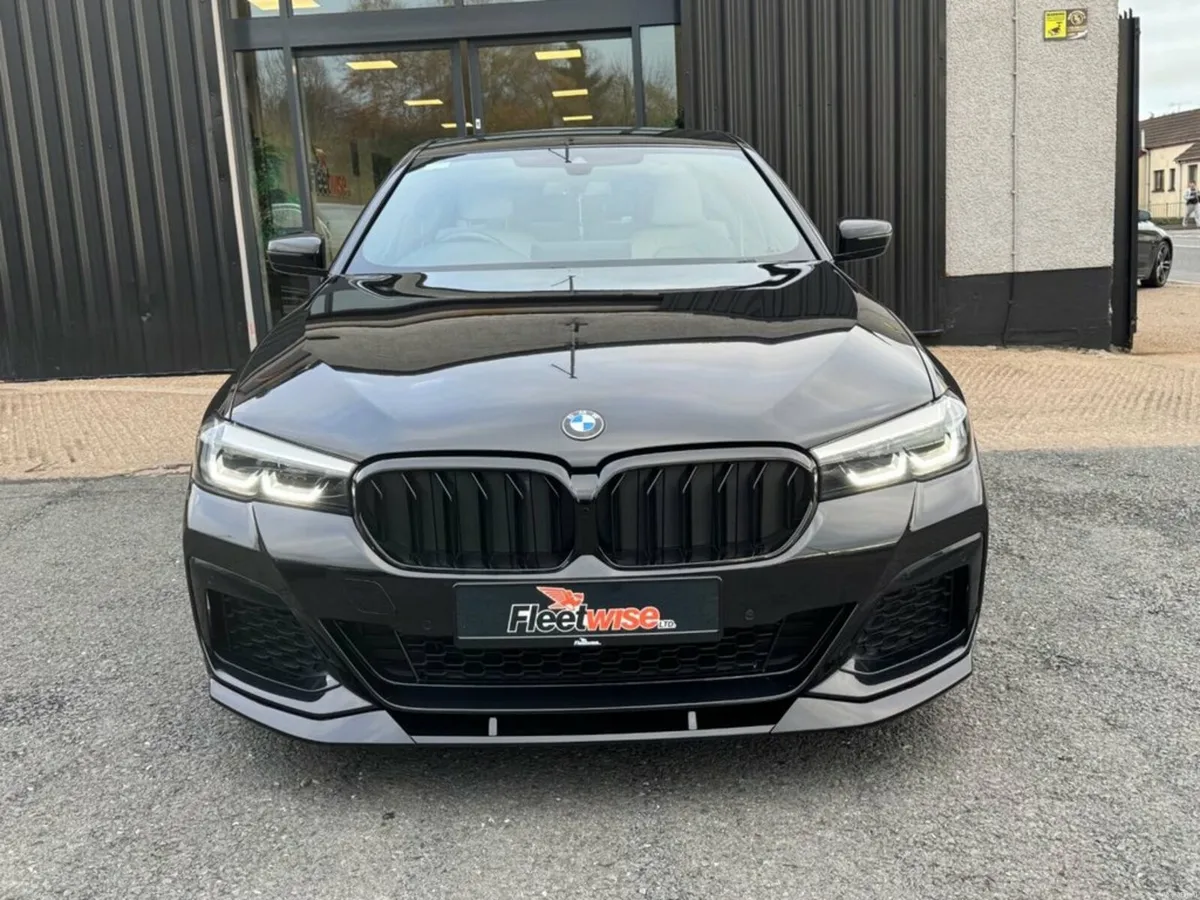 2.0 520d MHT M Sport Saloon 4dr Diesel Hybrid Step - Image 2