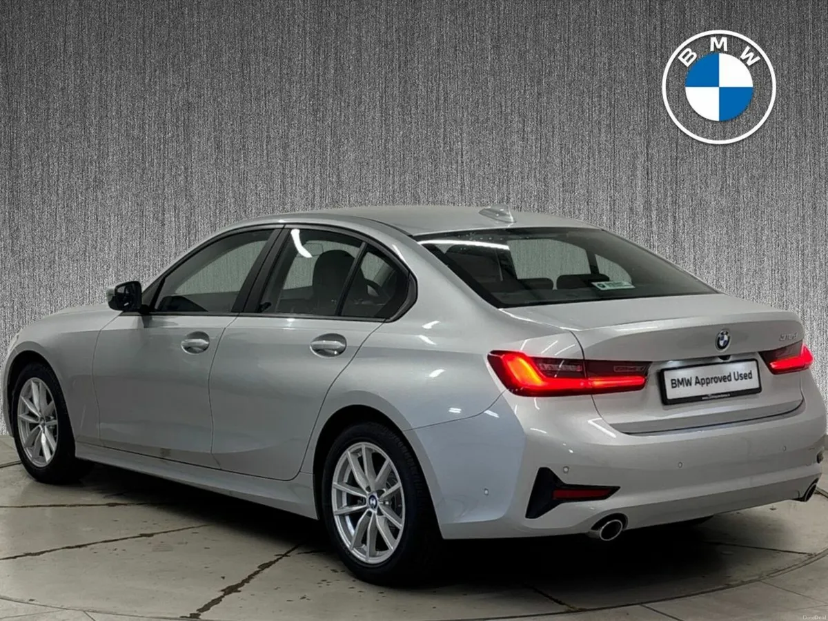 BMW 3-Series 318d SE - Image 3