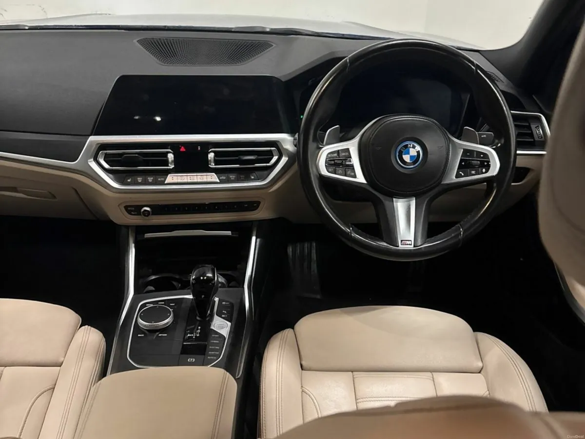 BMW 3-Series 330e M Sport Auto PHEV PRO PACK - Image 5