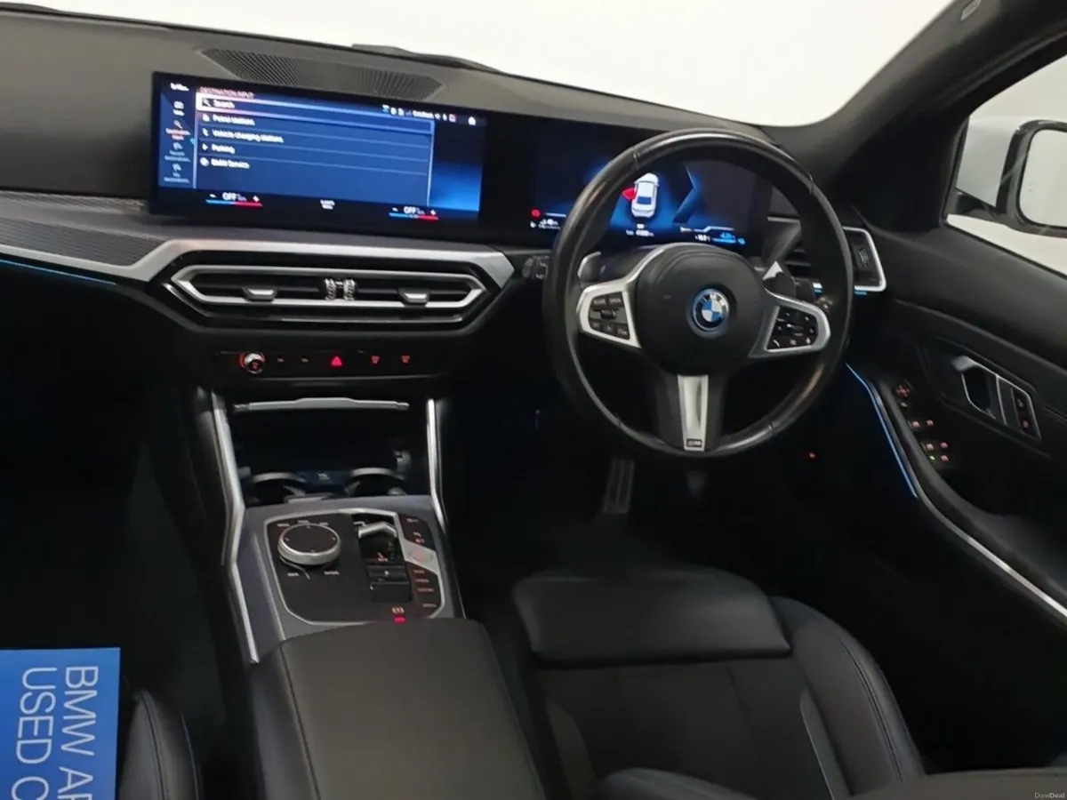 BMW 3-Series 330e M Sport PHEV PRO PACK / SUNROOF - Image 4