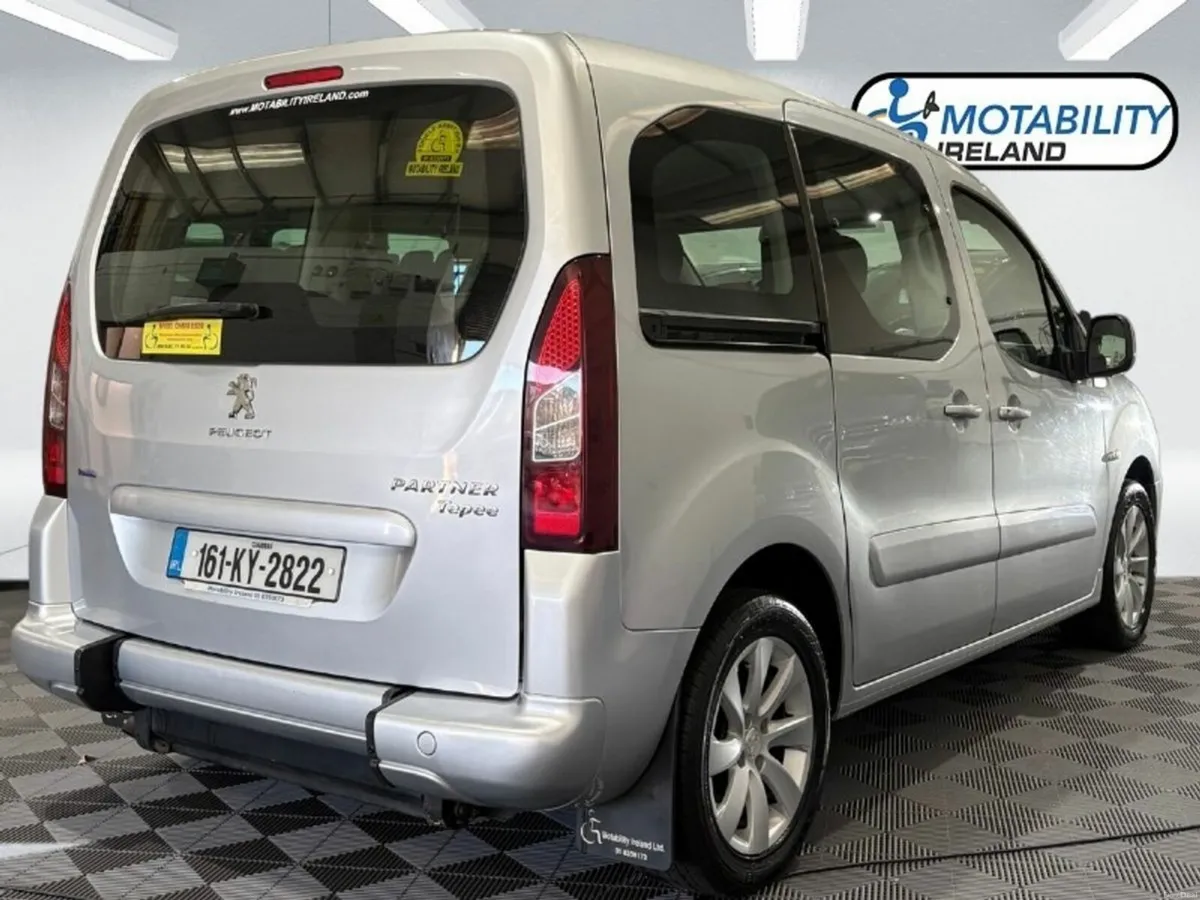 Peugeot Partner Tepee Wheelchair Accessible - Image 2