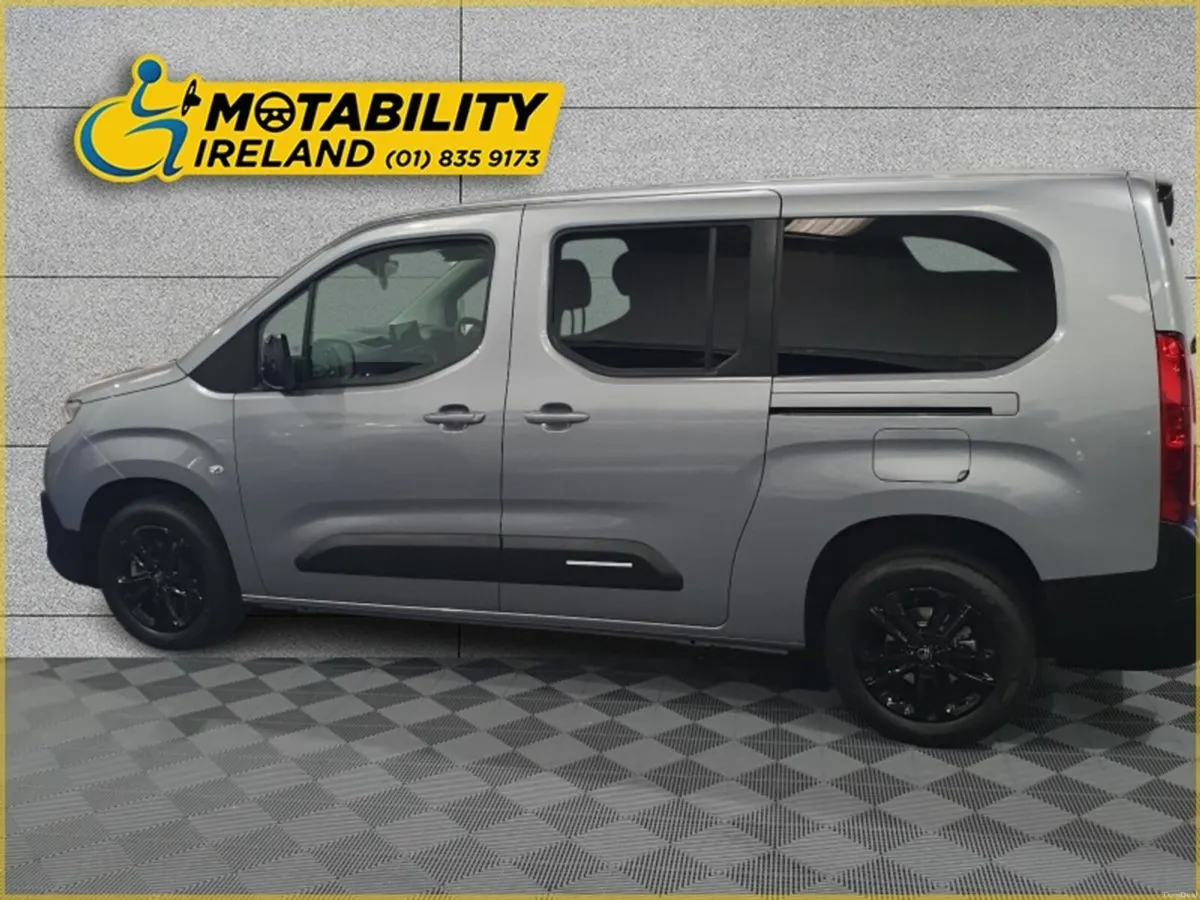 Citroen Berlingo Multispace Wheelchair Accessible - Image 5
