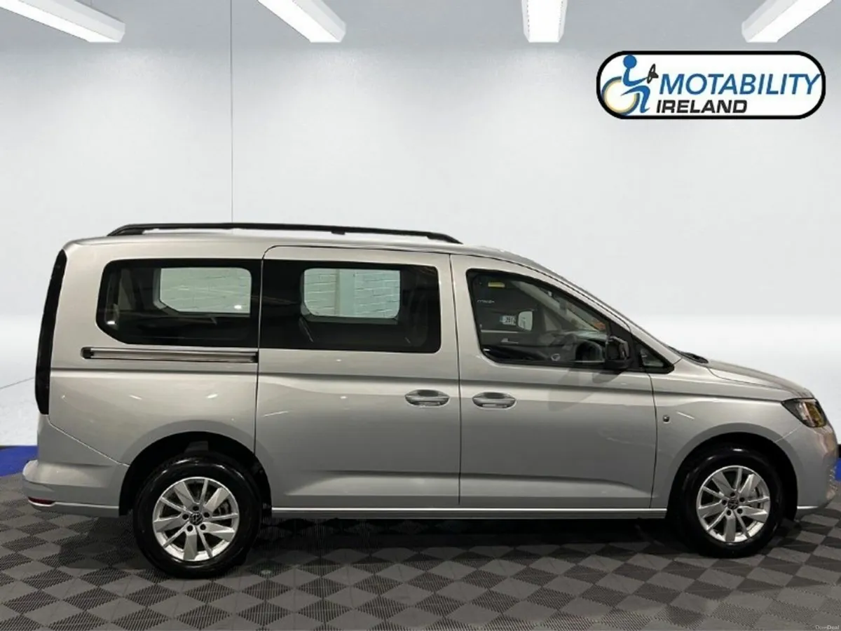 Volkswagen Caddy Wheelchair Accessible - Image 3